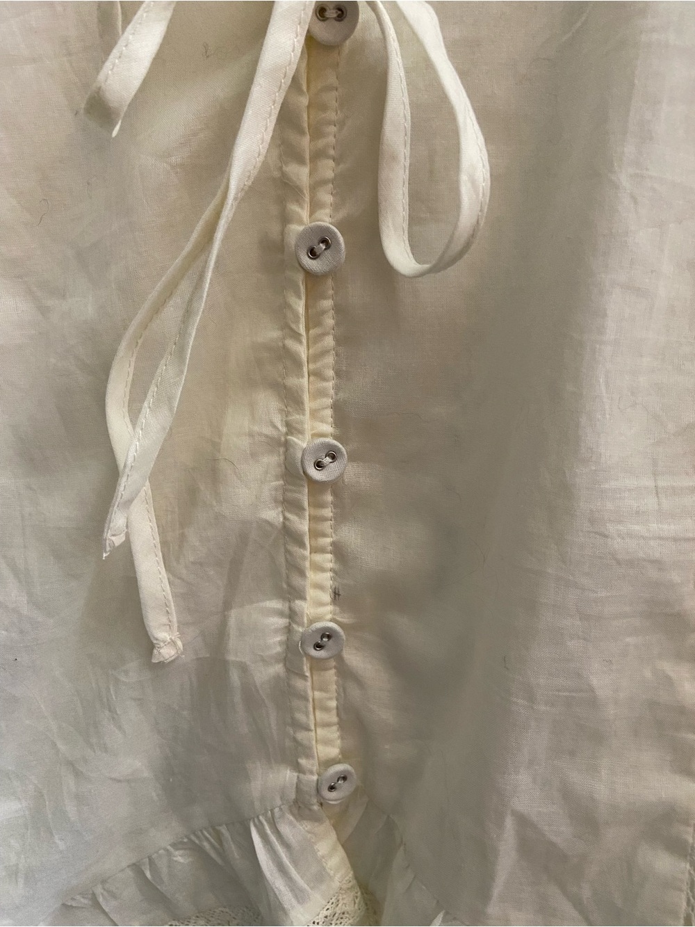 NWT Torrid Festi 2X White Lace Bell Sleeve Hi Low Boho Top - Picture 6 of 11